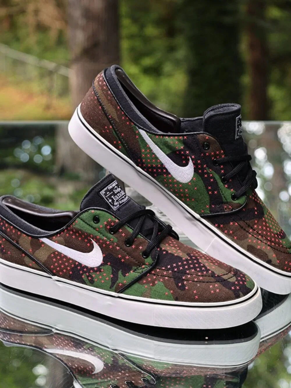 Nike Zoom Stefan Janoski Canvas Camo Polka Dot